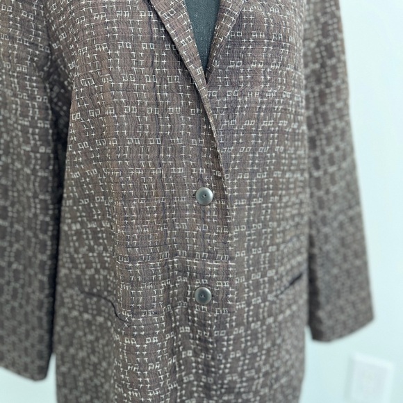 Asiatic Brown Button Up Women’s Blazer - Picture 3 of 6